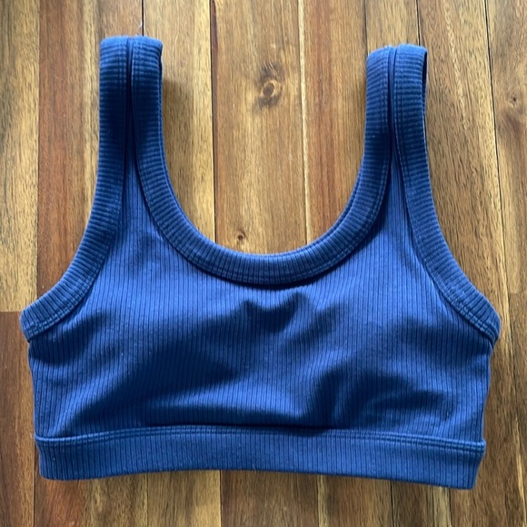 ALO Yoga Other - ALO yoga ribbed sports bra